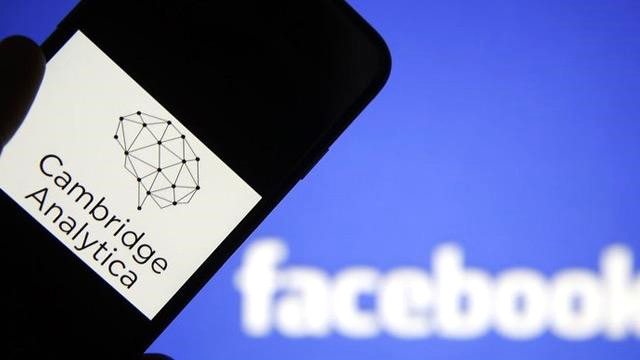 Facebook Verilerini Toplayan Cambridge Analytica Kapanıyor