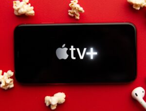 Apple, çok beklenen sineması için planları iptal etti