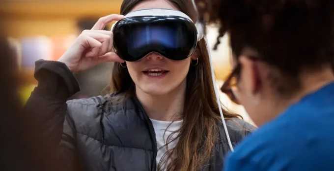 Apple Vision Pro Yöneticisi OpenAI’a Geçti