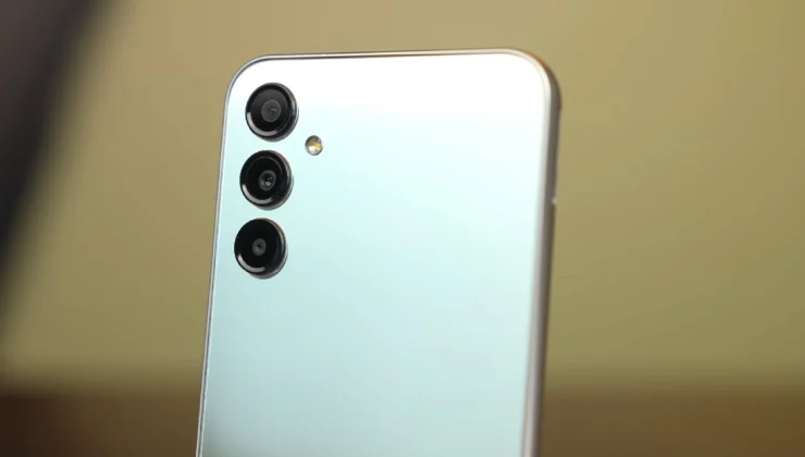 Galaxy A24 Sahiplerine Müjde: Android 17 ve One UI 9 Testleri Başladı