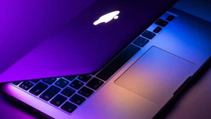 MacBook Pro Kullanıcıları Üzgün: M6 Erteleniyor mu?