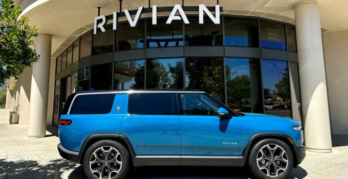 Rivian’a Otonom Sürüş Teknolojisi İçin Dava Açıldı