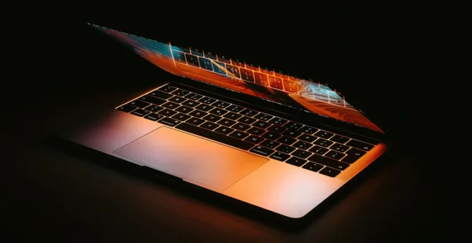 Yeni Apple Aygıtları OLED ile Geniş Renk Gamına Geçecek
